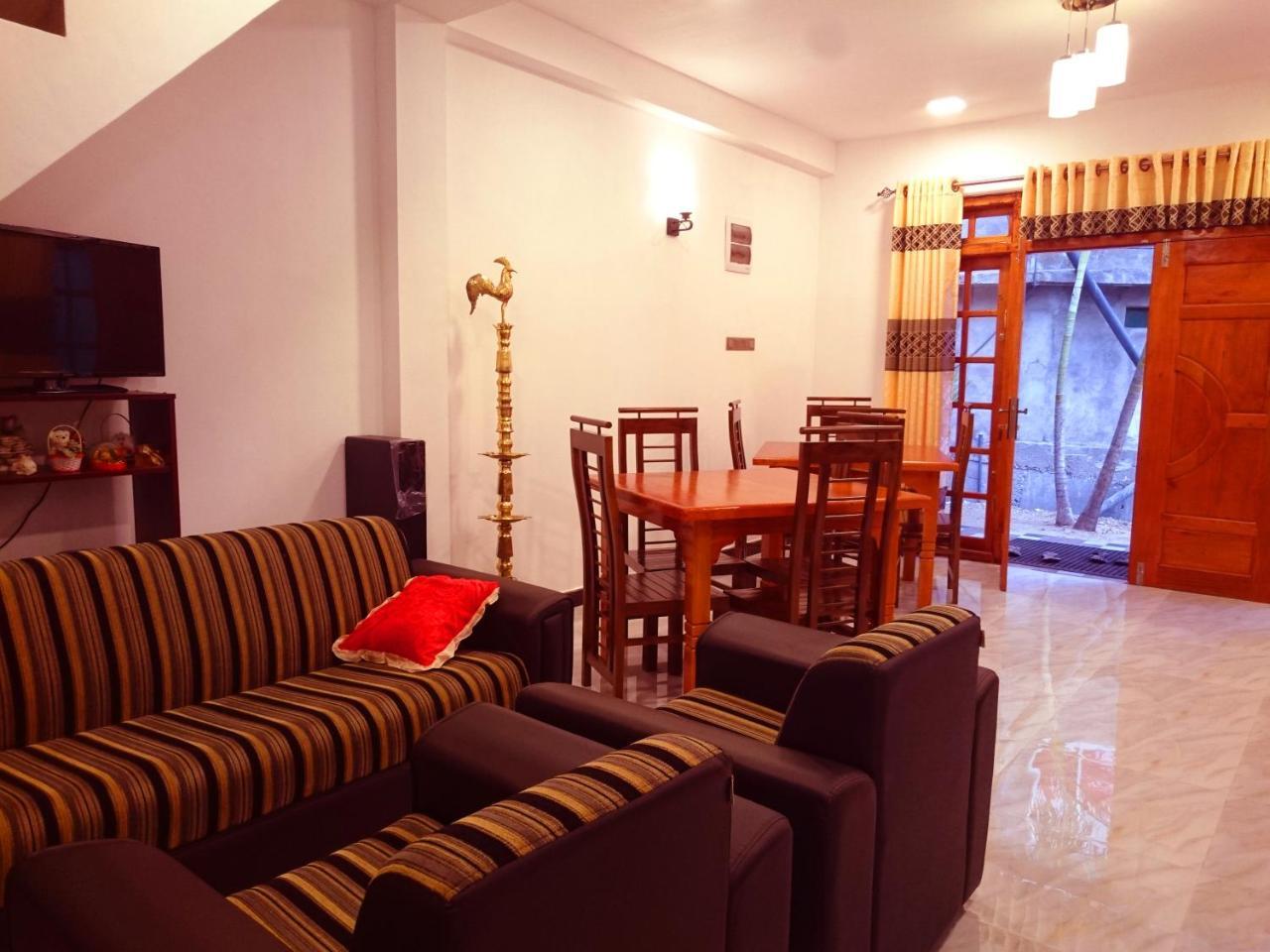 Daffodils Homestay Nallathanniya